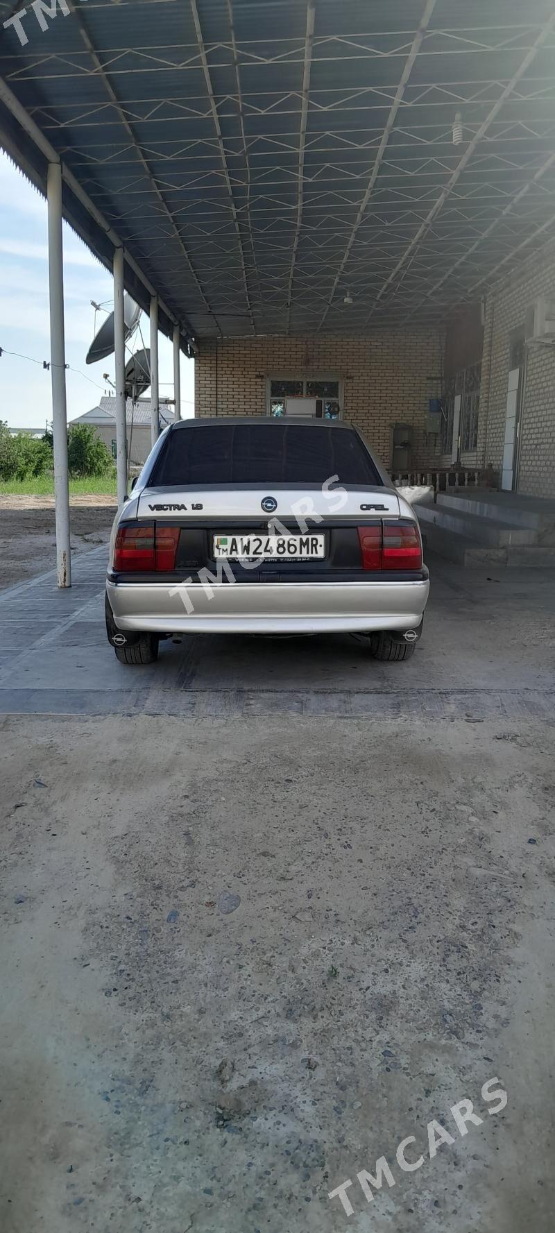 Opel Vectra 1994 - 40 000 TMT - Mary - img 3