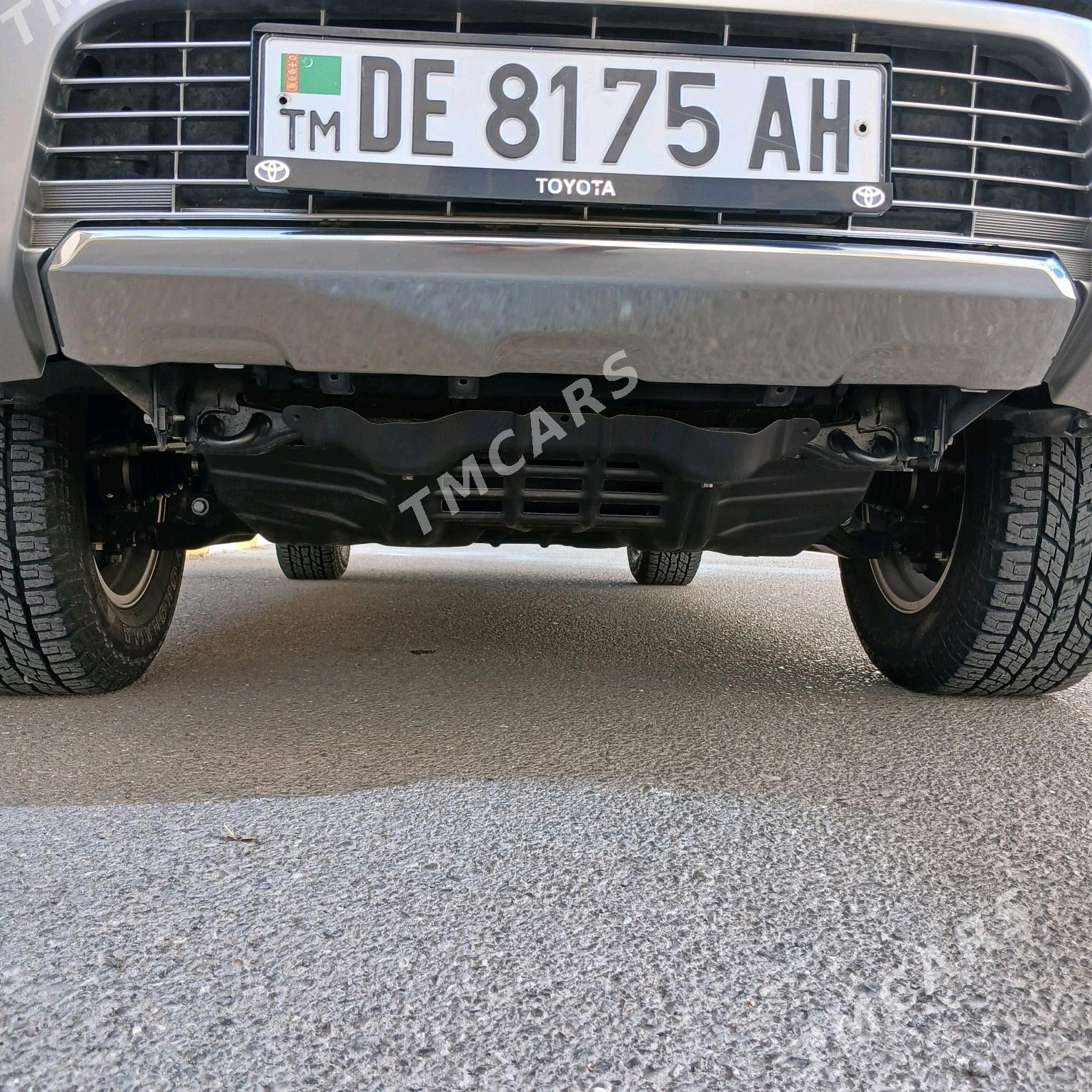 Toyota Hilux 2021 - 515 000 TMT - Aşgabat - img 4