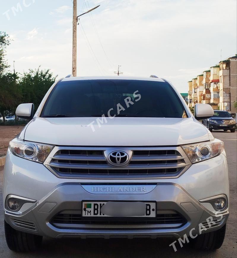 Toyota Highlander 2011 - 330 000 TMT - Туркменабат - img 4