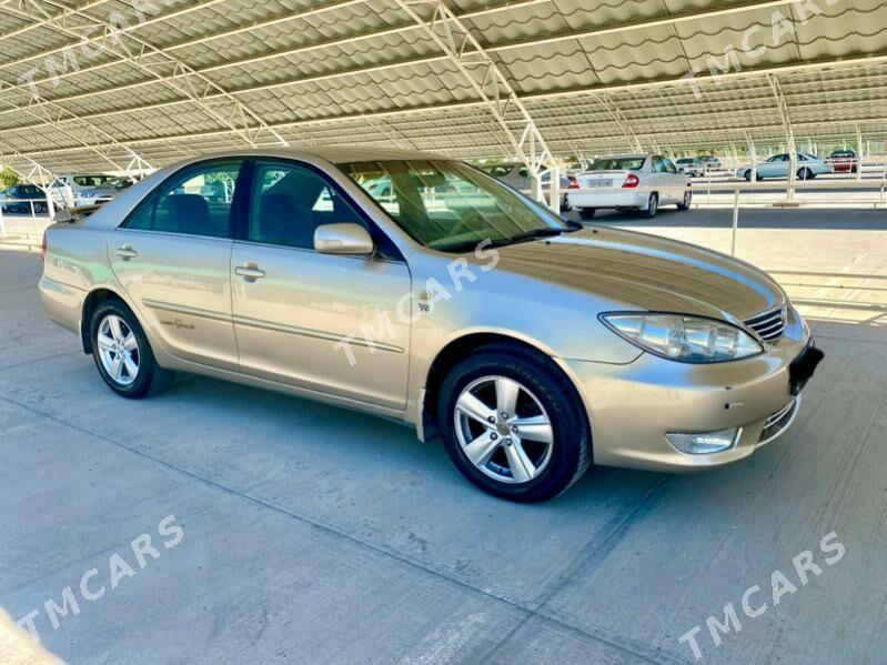 Toyota Camry 2004 - 128 000 TMT - Байрамали - img 2