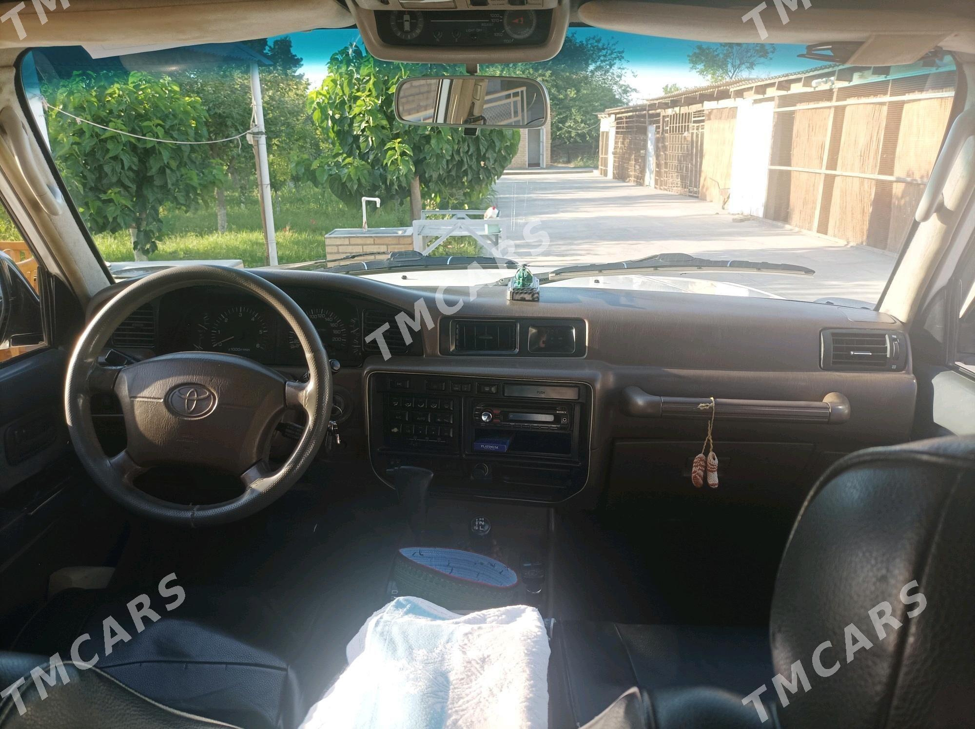 Toyota Land Cruiser 1993 - 130 000 TMT - Mary - img 5
