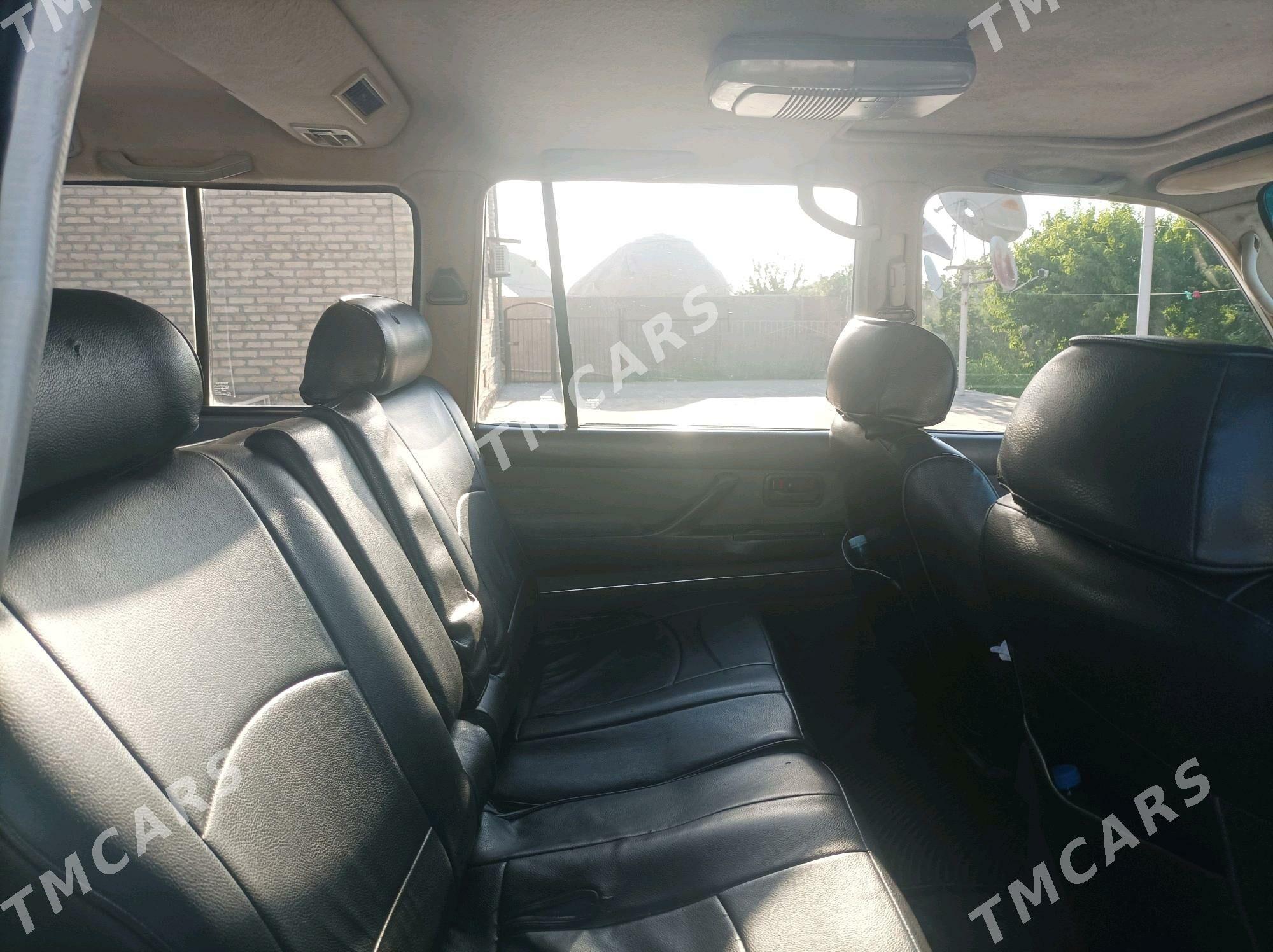 Toyota Land Cruiser 1993 - 130 000 TMT - Mary - img 4