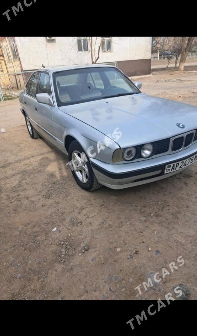 BMW 520 1990 - 32 000 TMT - Мургап - img 4