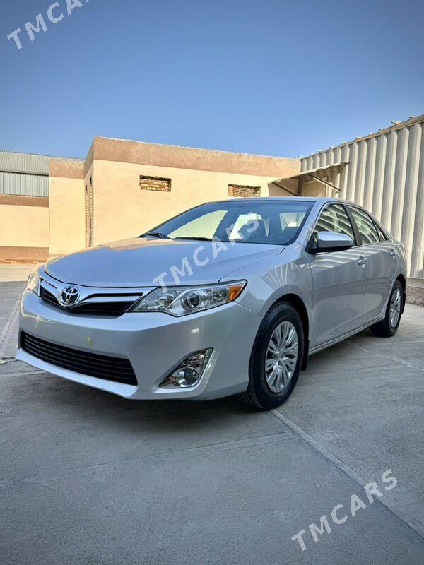 Toyota Camry 2012 - 240 000 TMT - Мары - img 4
