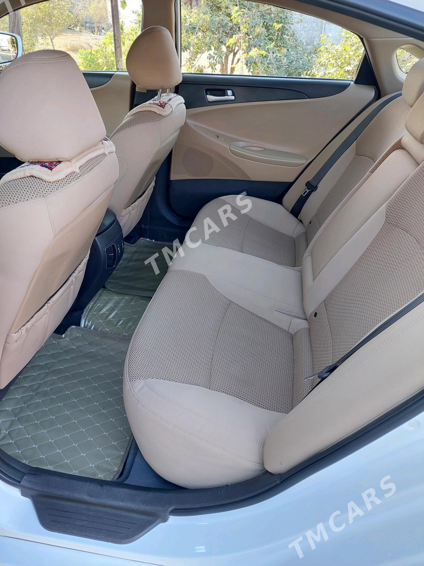 Hyundai Sonata 2012 - 175 000 TMT - Багир - img 3