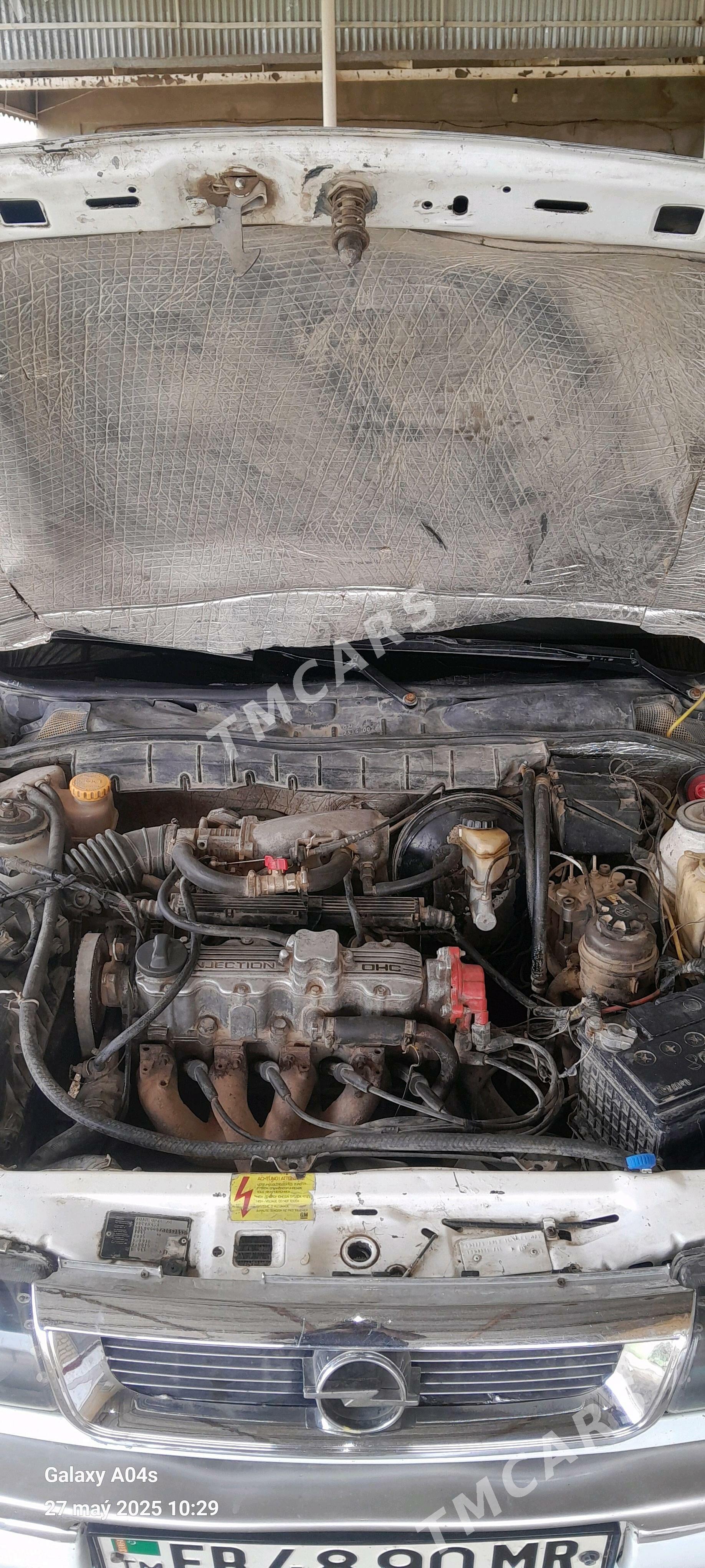 Opel Vectra 1989 - 36 000 TMT - Мары - img 5