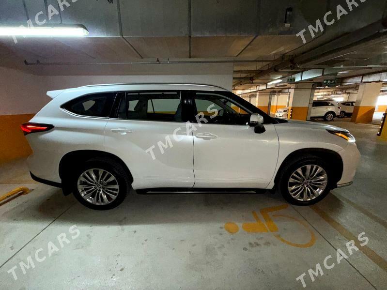Toyota Highlander 2022 - 700 000 TMT - Aşgabat - img 6