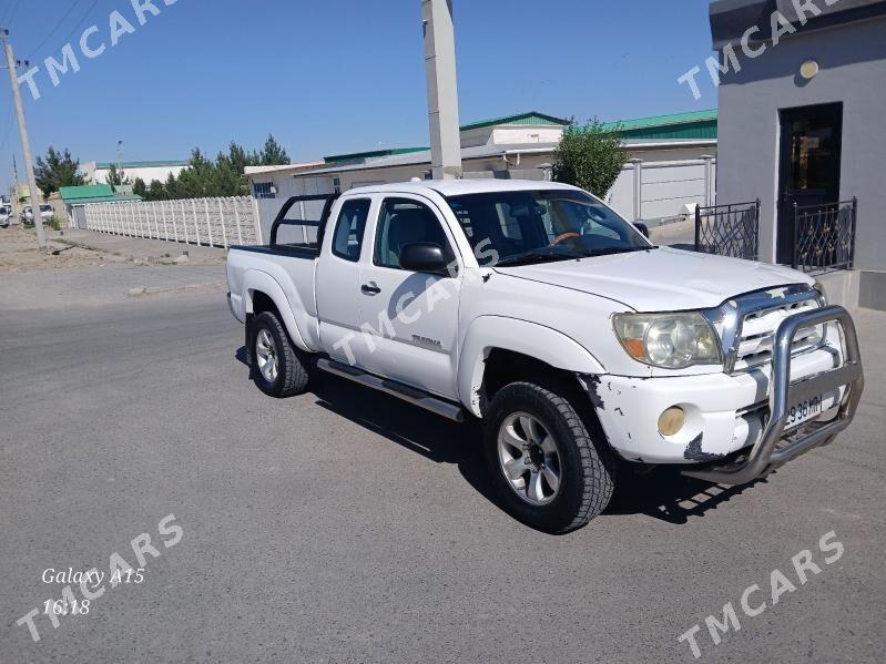 Toyota Tacoma 2010 - 170 000 TMT - Мары - img 5