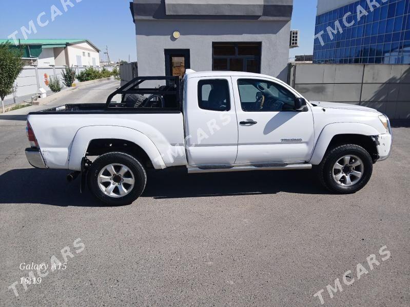 Toyota Tacoma 2010 - 170 000 TMT - Мары - img 8