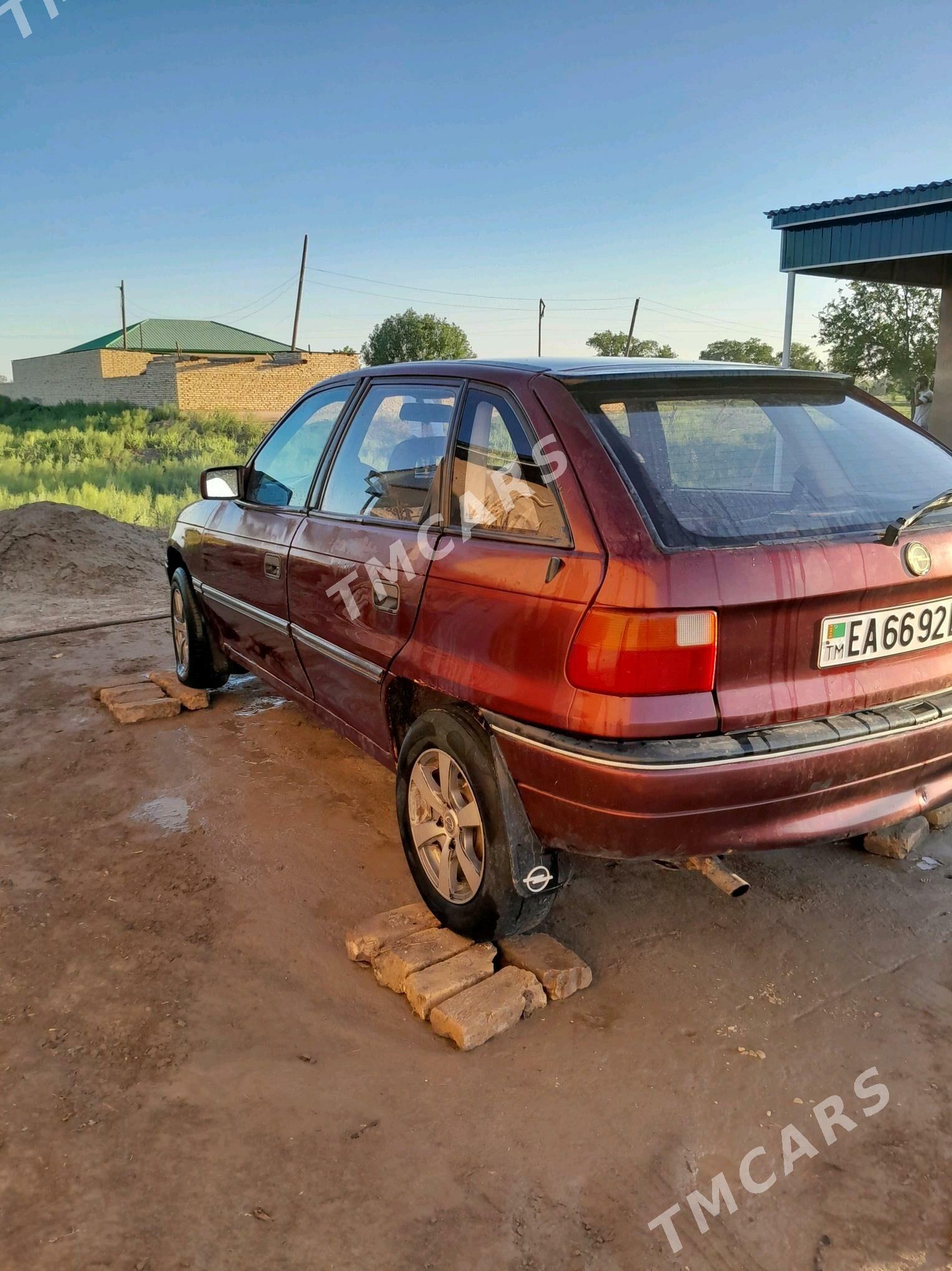 Opel Astra 1992 - 25 000 TMT - Türkmenbaşy etr. - img 5