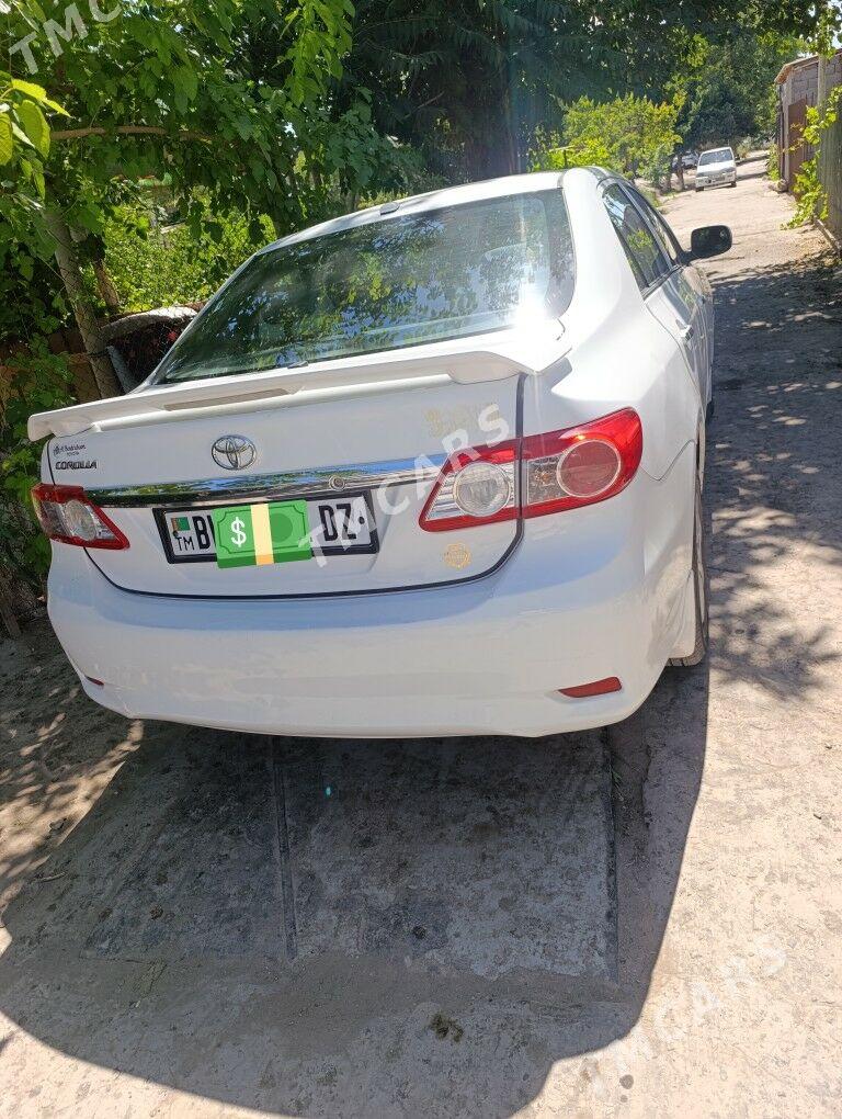 Toyota Corolla 2013 - 160 000 TMT - Дашогуз - img 3