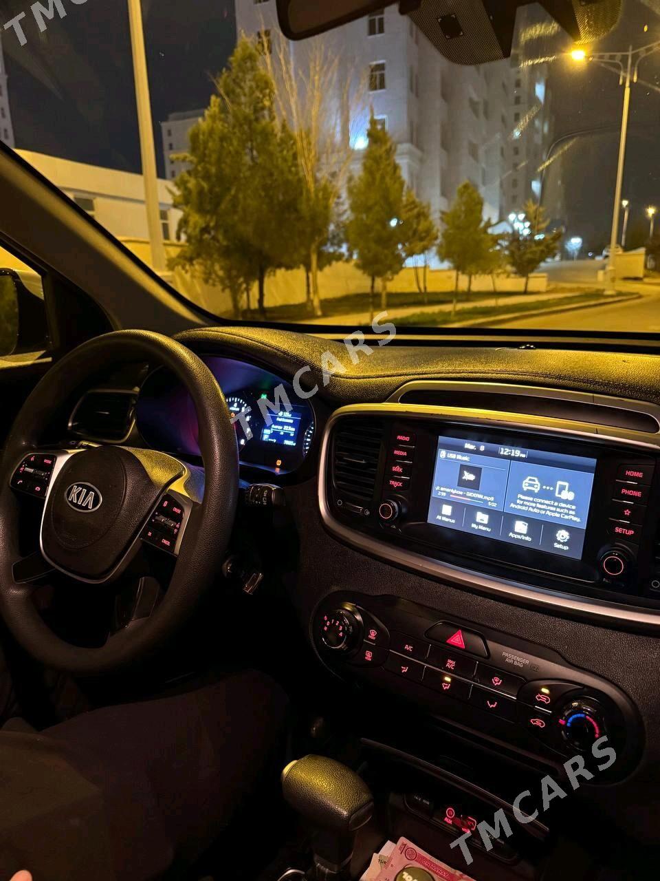 Kia Sorento 2020 - 220 000 TMT - Ашхабад - img 10