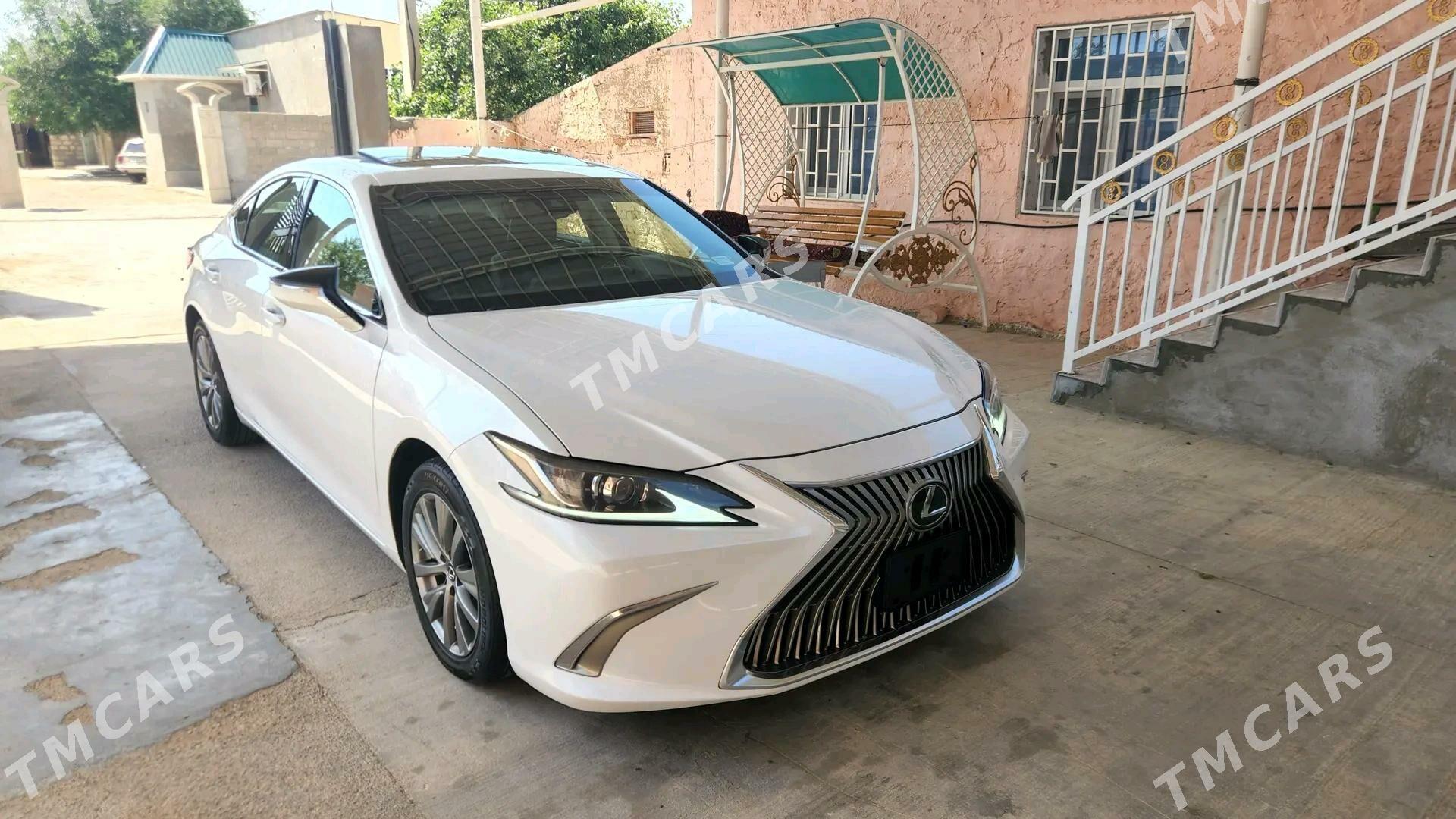 Lexus ES 350 2019 - 530 000 TMT - Балканабат - img 2