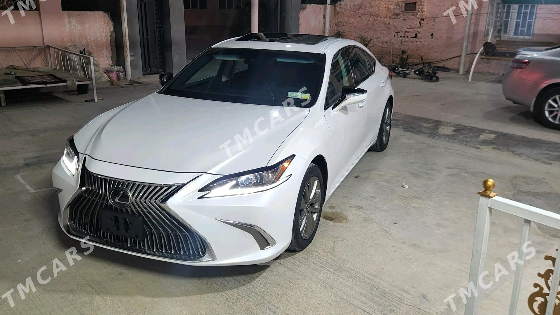 Lexus ES 350 2019 - 530 000 TMT - Балканабат - img 3