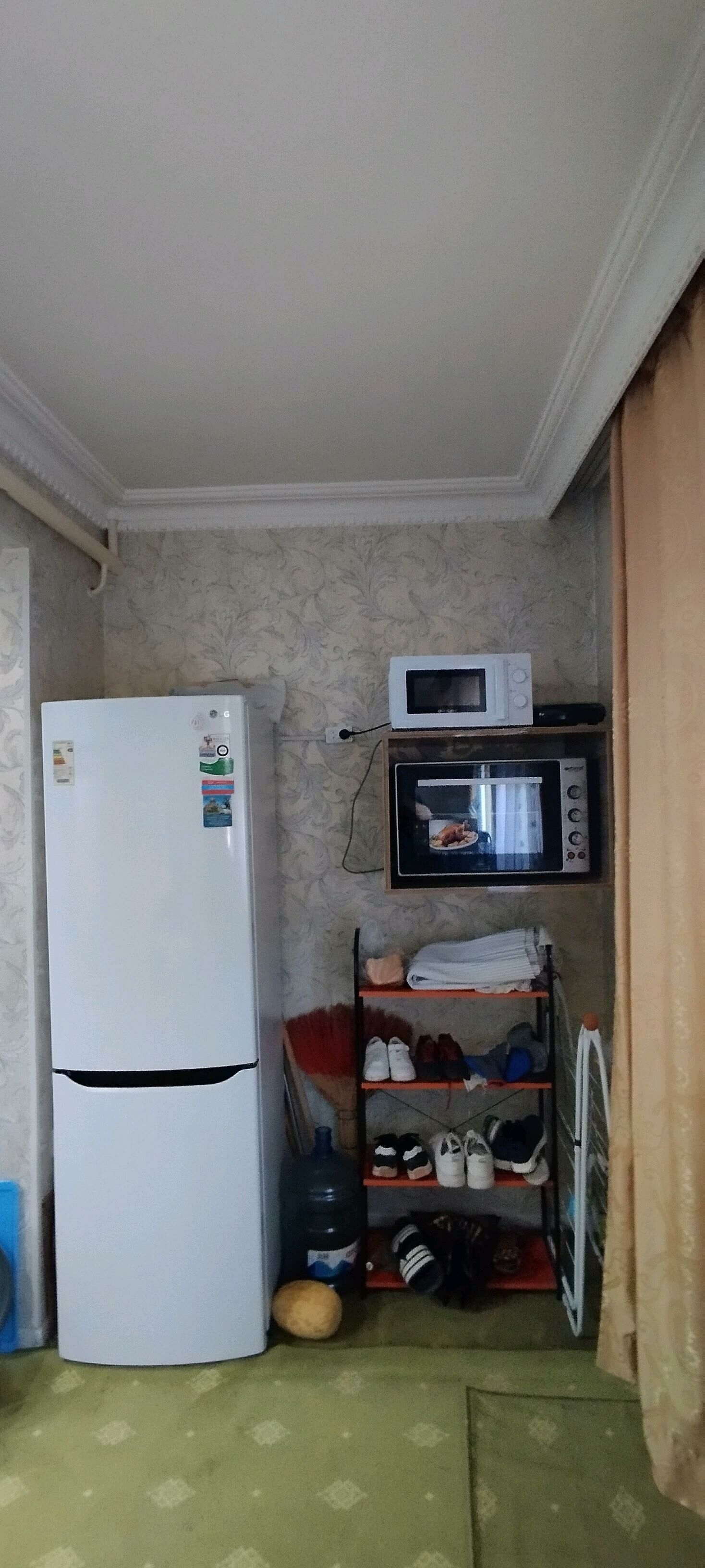 9 мкр 1 этаж 3 ком с двориком - 9 mkr - img 9