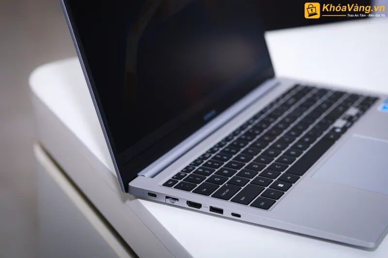 Samsung Galaxy Book4 Core 7 - Aşgabat - img 4