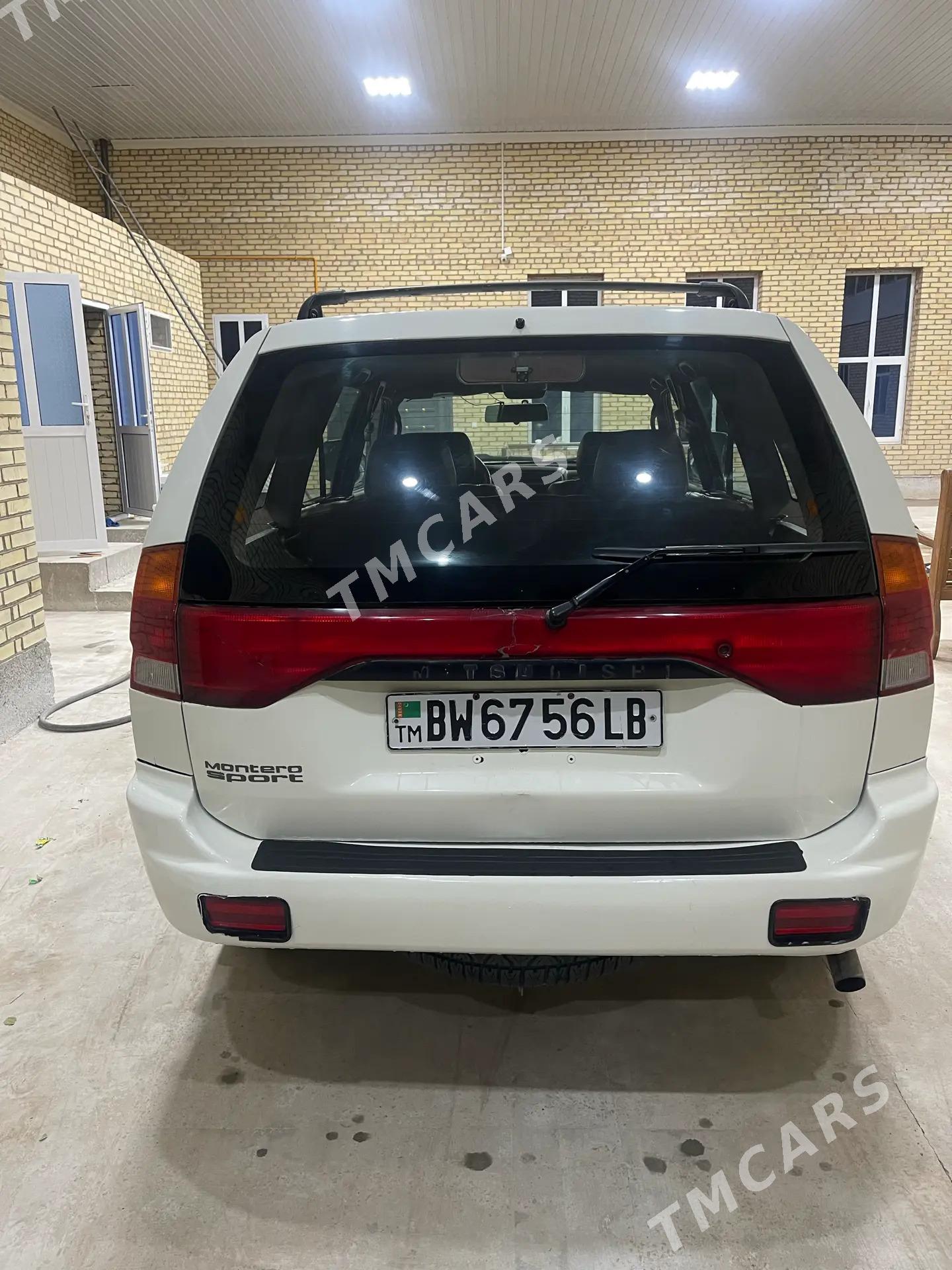 Mitsubishi Montero Sport 2000 - 105 000 TMT - Туркменабат - img 5