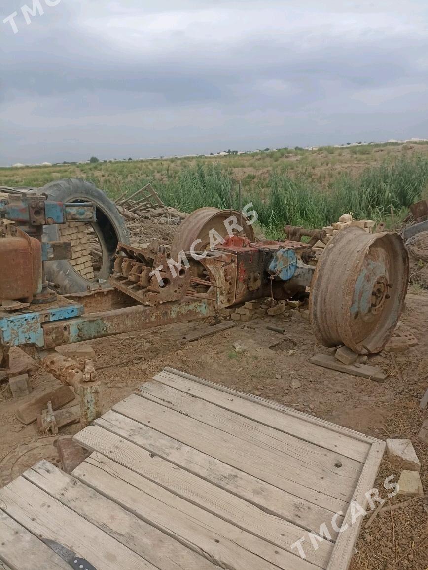 MTZ T-28 1992 - 6 000 TMT - Мургап - img 3