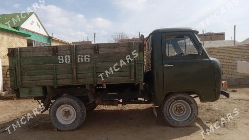 UAZ 452 1988 - 45 000 TMT - Газаджак - img 1