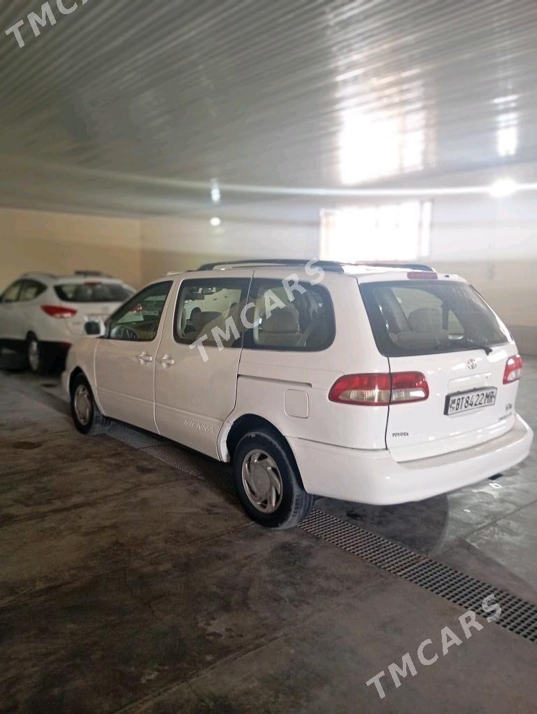 Toyota Sienna 2002 - 130 000 TMT - Мары - img 2