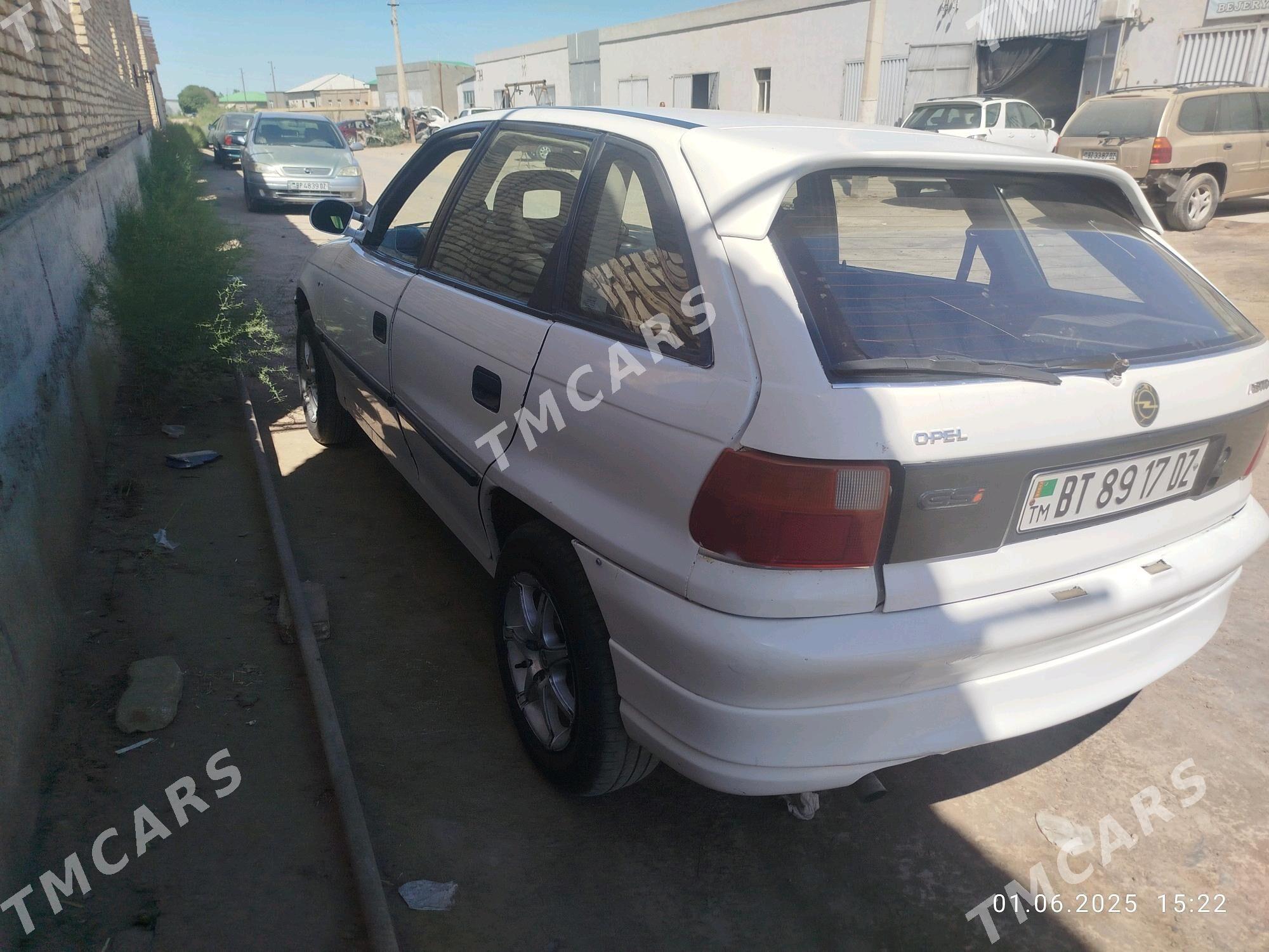 Opel Astra 1993 - 32 000 TMT - Şabat etr. - img 3