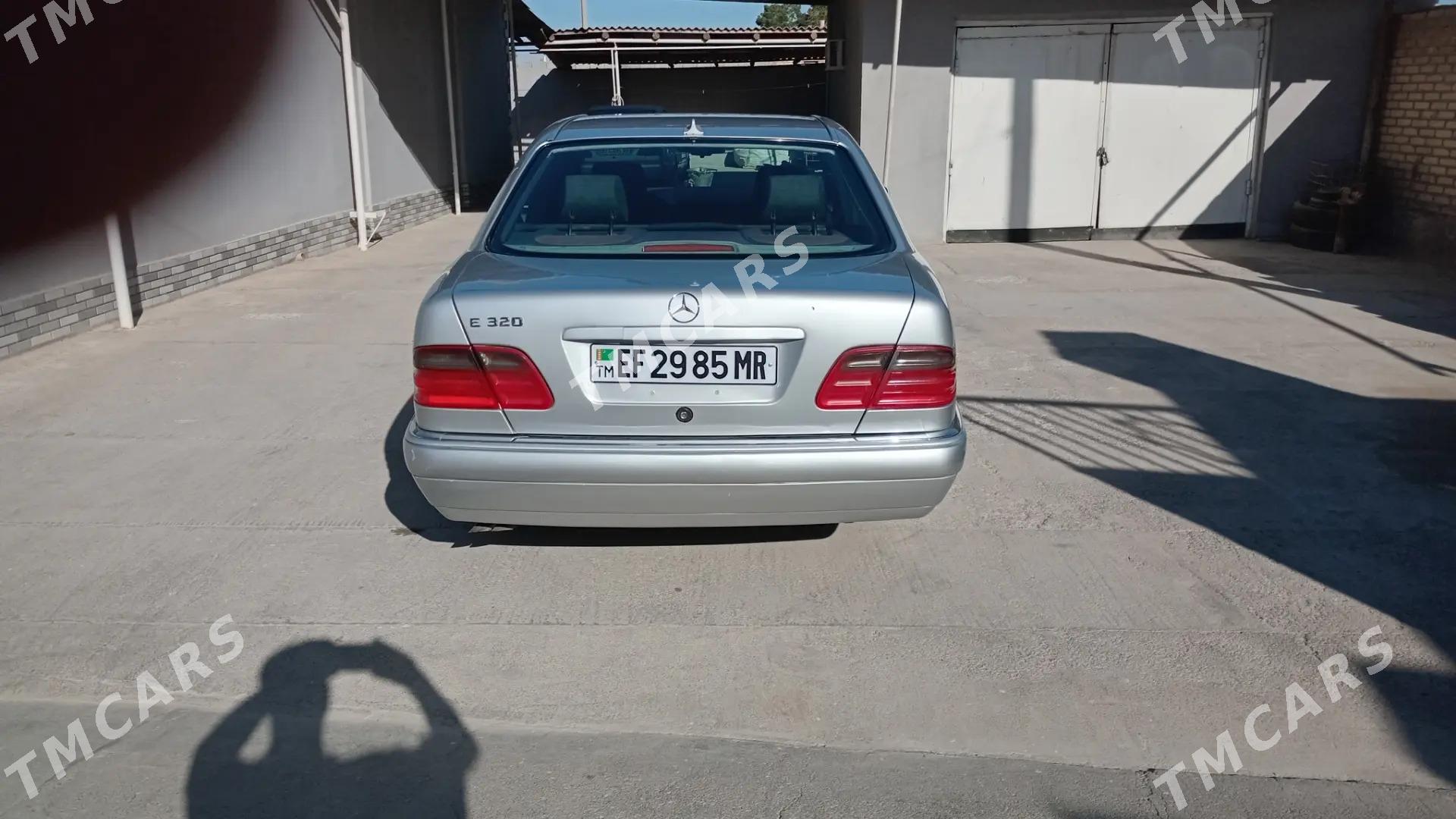 Mercedes-Benz E320 1997 - 100 000 TMT - Мары - img 4