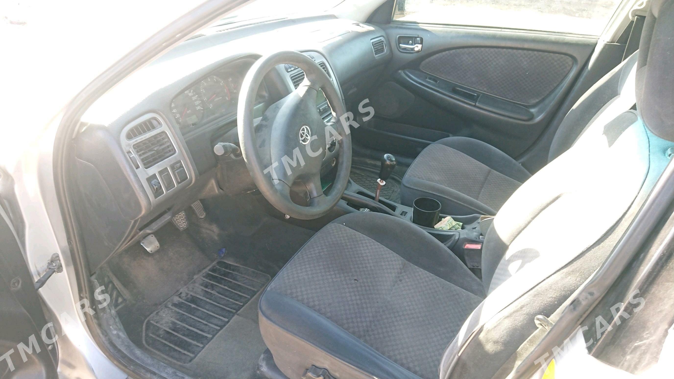 Toyota Avensis 2002 - 90 000 TMT - Дянев - img 6