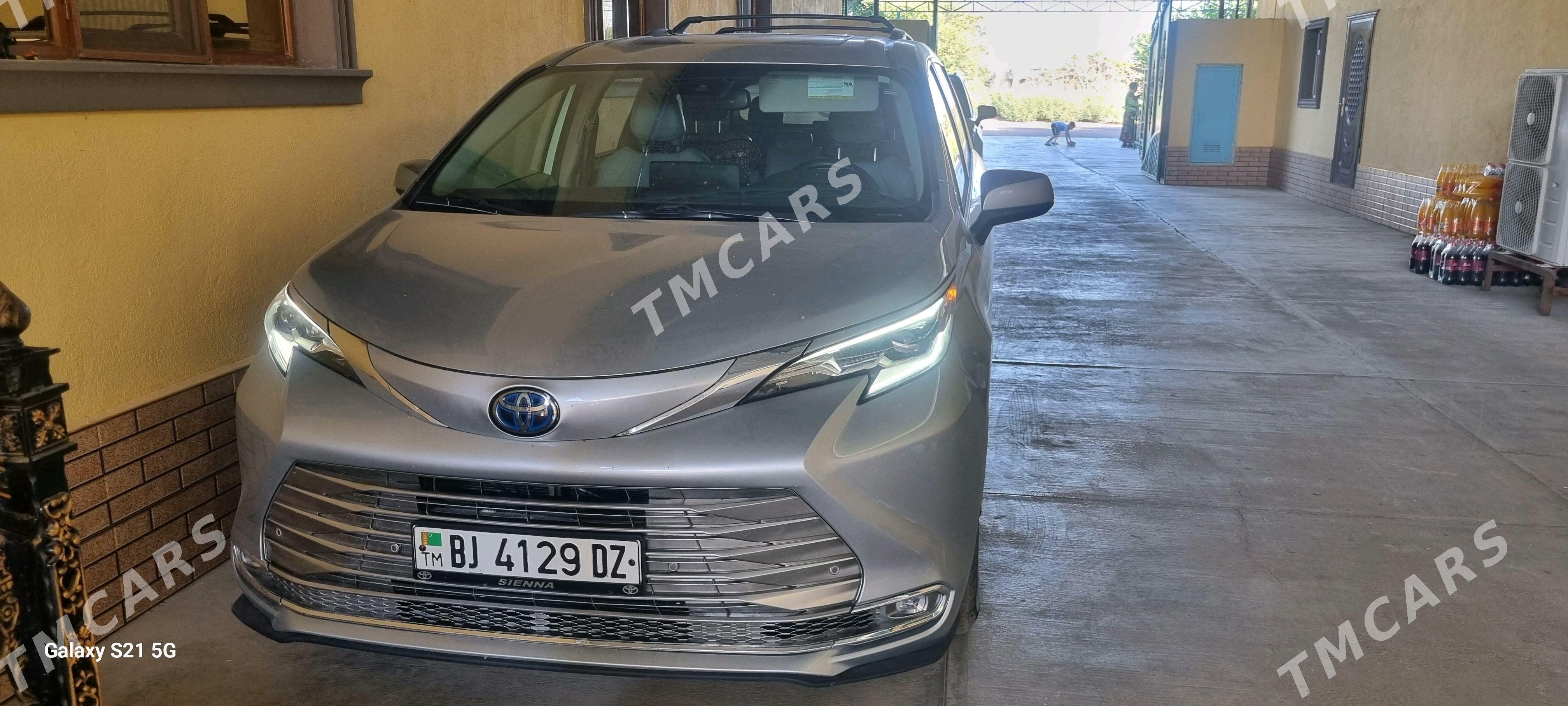 Toyota Sienna 2022 - 600 000 TMT - Губадаг - img 6