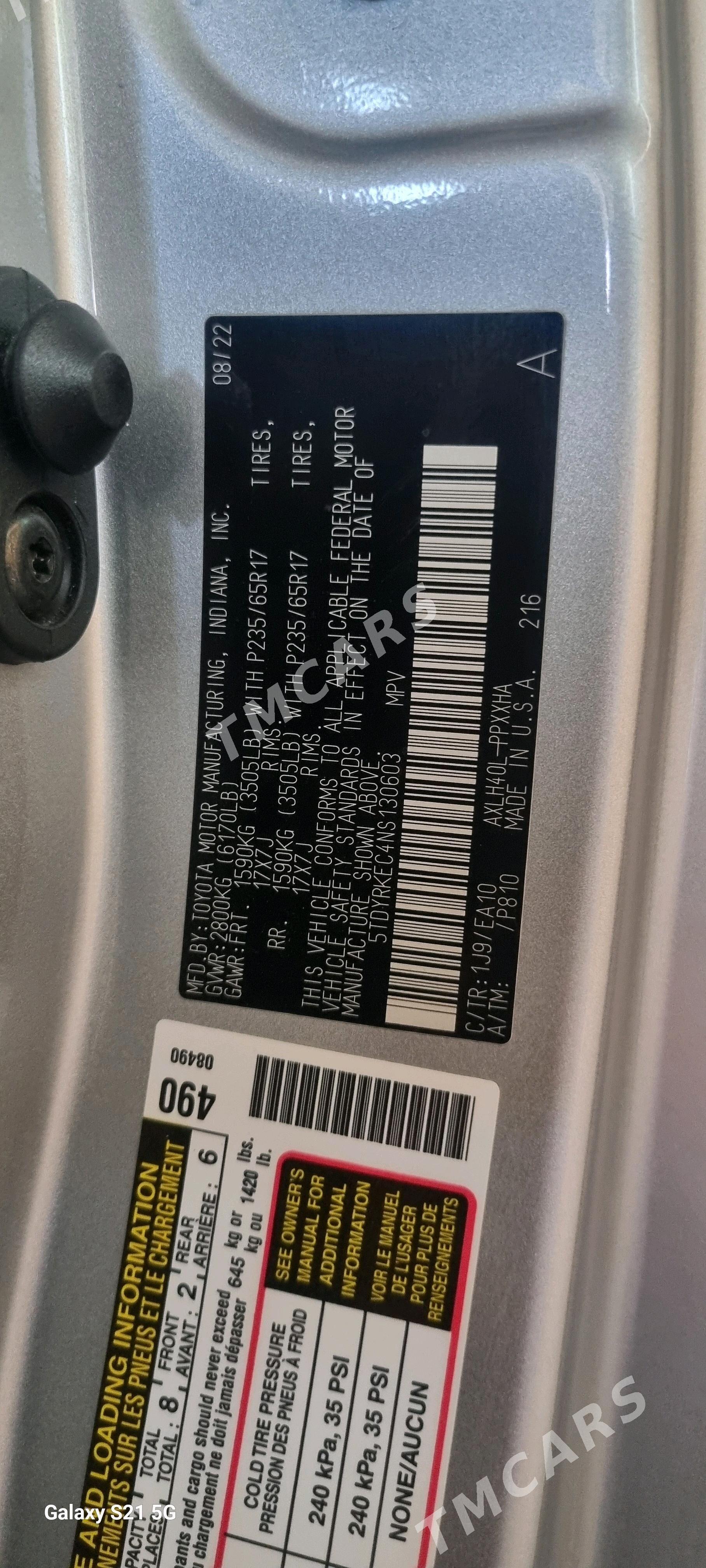Toyota Sienna 2022 - 600 000 TMT - Губадаг - img 9