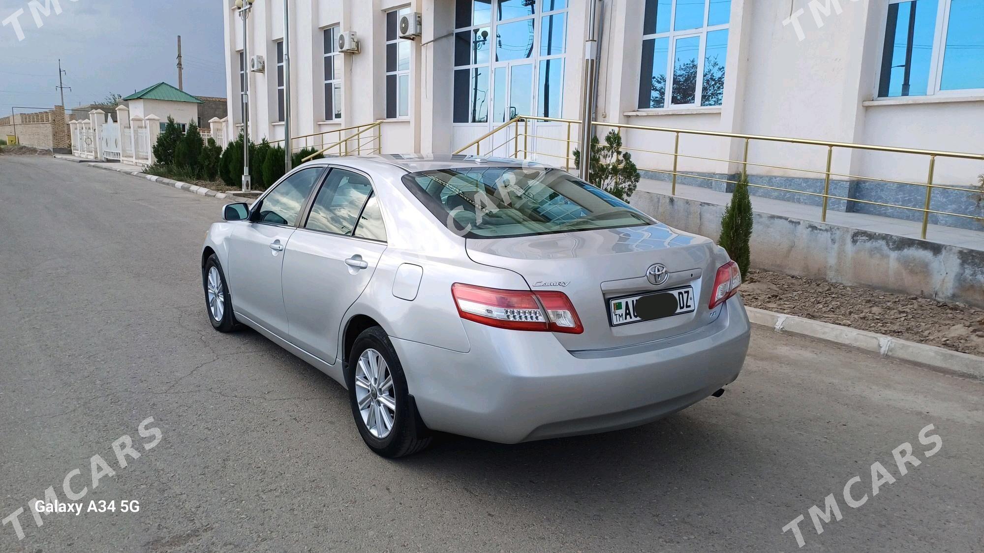 Toyota Camry 2010 - 210 000 TMT - Губадаг - img 7