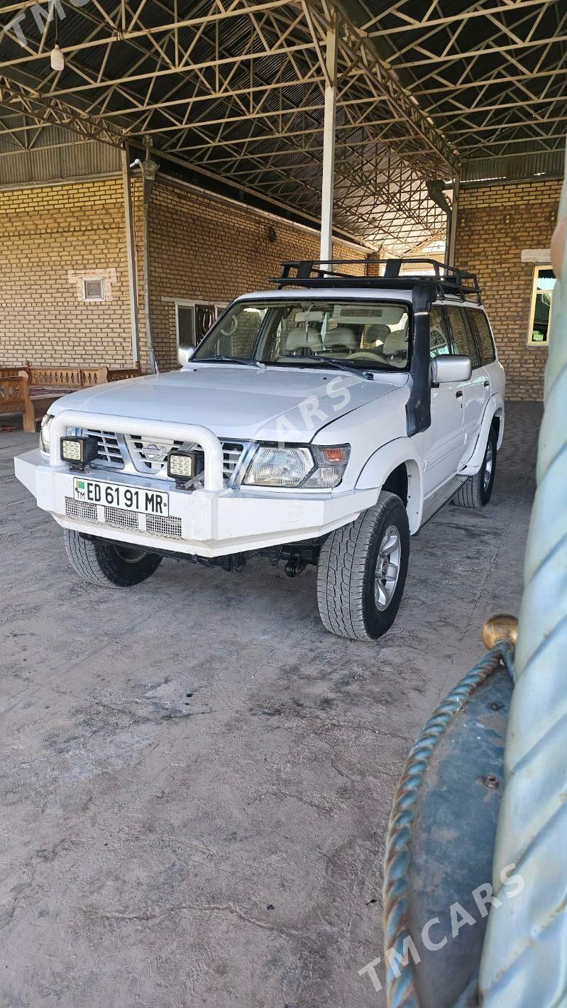 Nissan Patrol 2000 - 160 000 TMT - Байрамали - img 4
