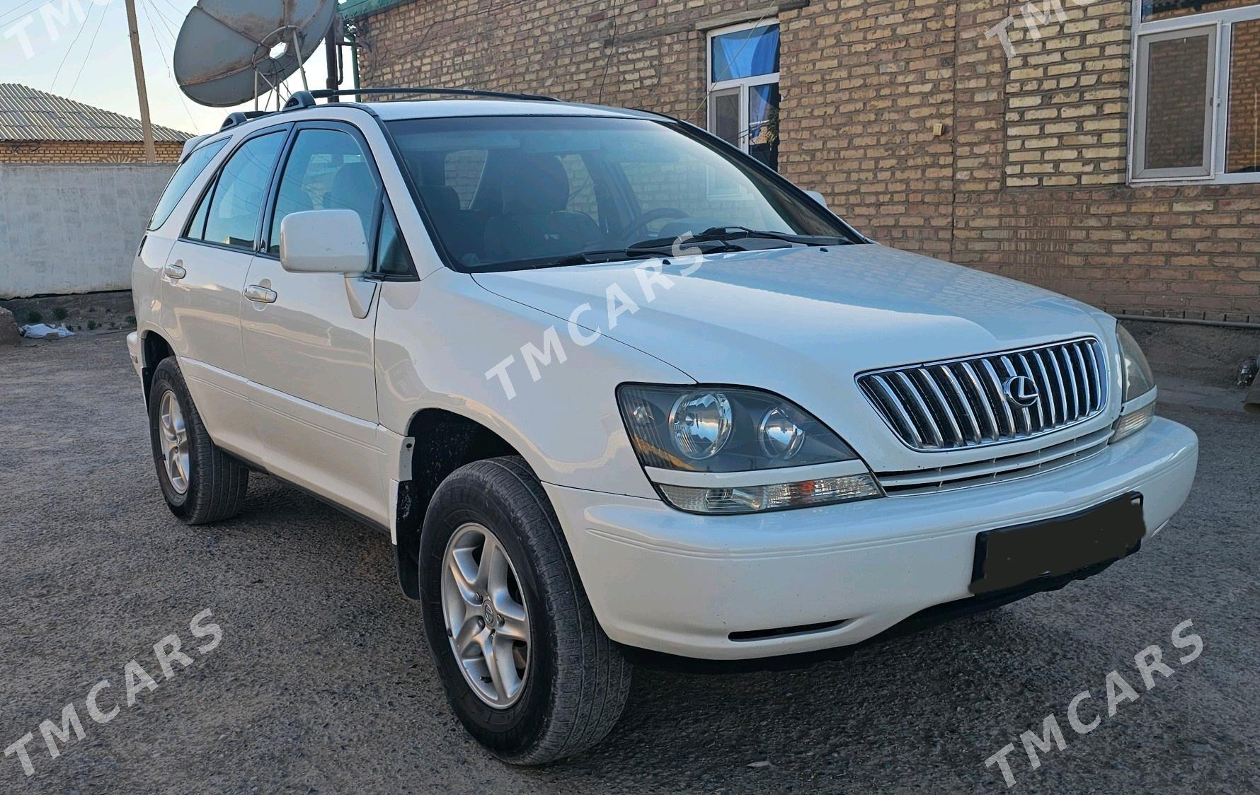 Lexus RX 300 2000 - 165 000 TMT - Sarahs - img 2