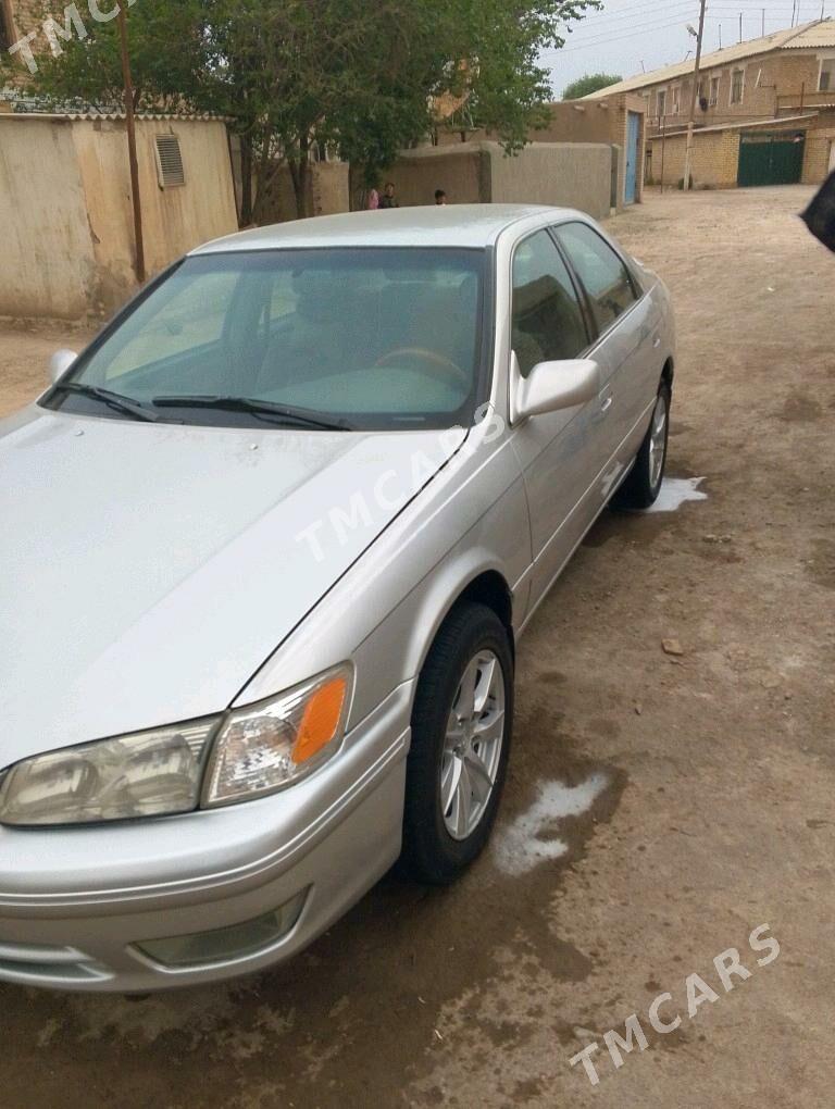Toyota Camry 2000 - 145 000 TMT - Boldumsaz - img 2