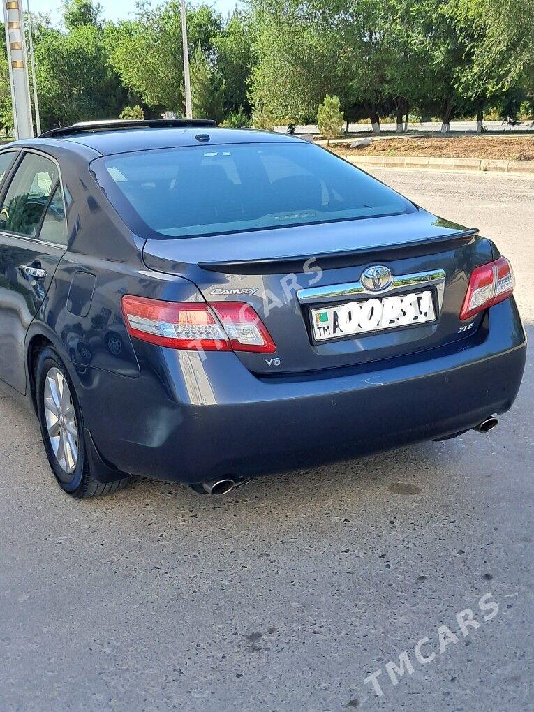 Toyota Camry 2010 - 220 000 TMT - Туркменабат - img 3