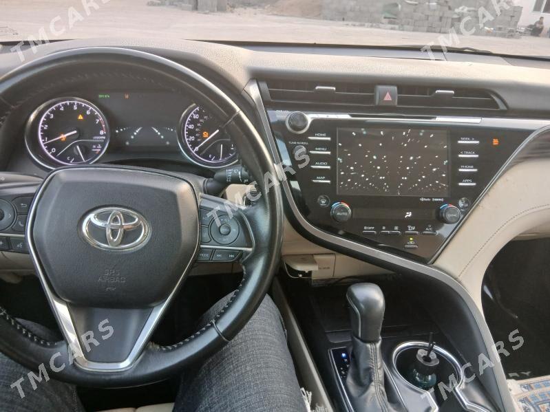 Toyota Camry 2019 - 265 000 TMT - Мары - img 8