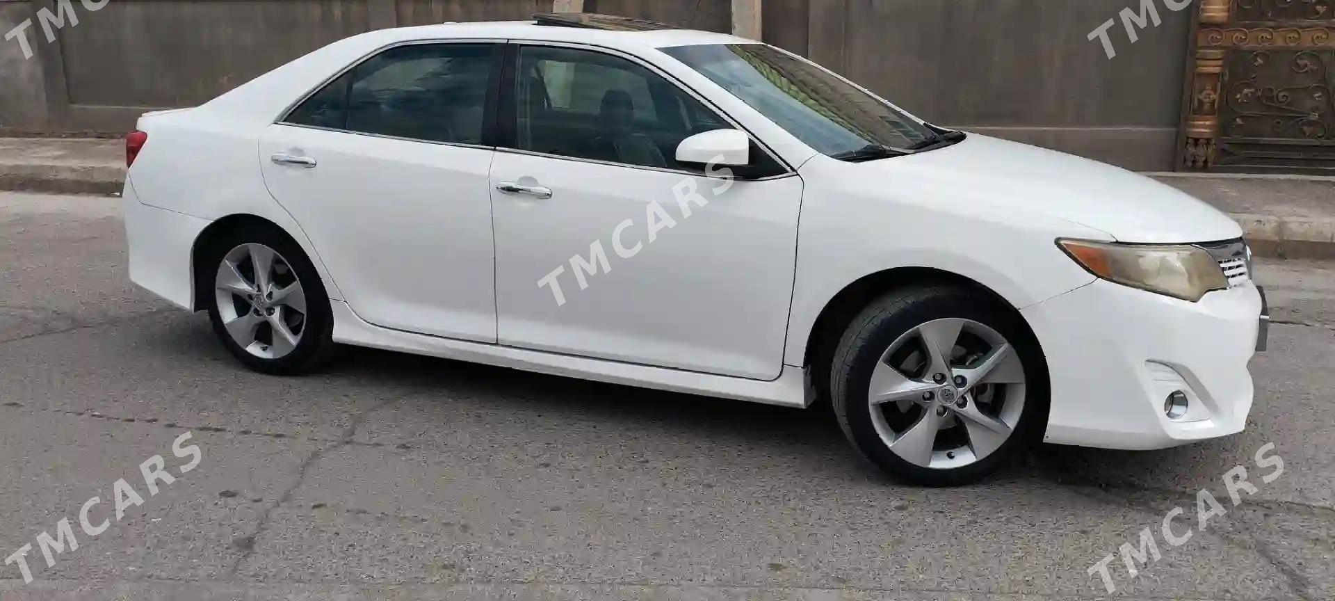 Toyota Camry 2013 - 220 000 TMT - Бузмеин - img 5