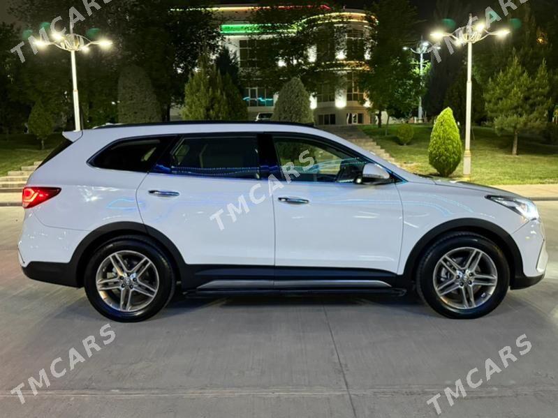 Hyundai Santa Fe 2017 - 300 000 TMT - 30 мкр - img 3