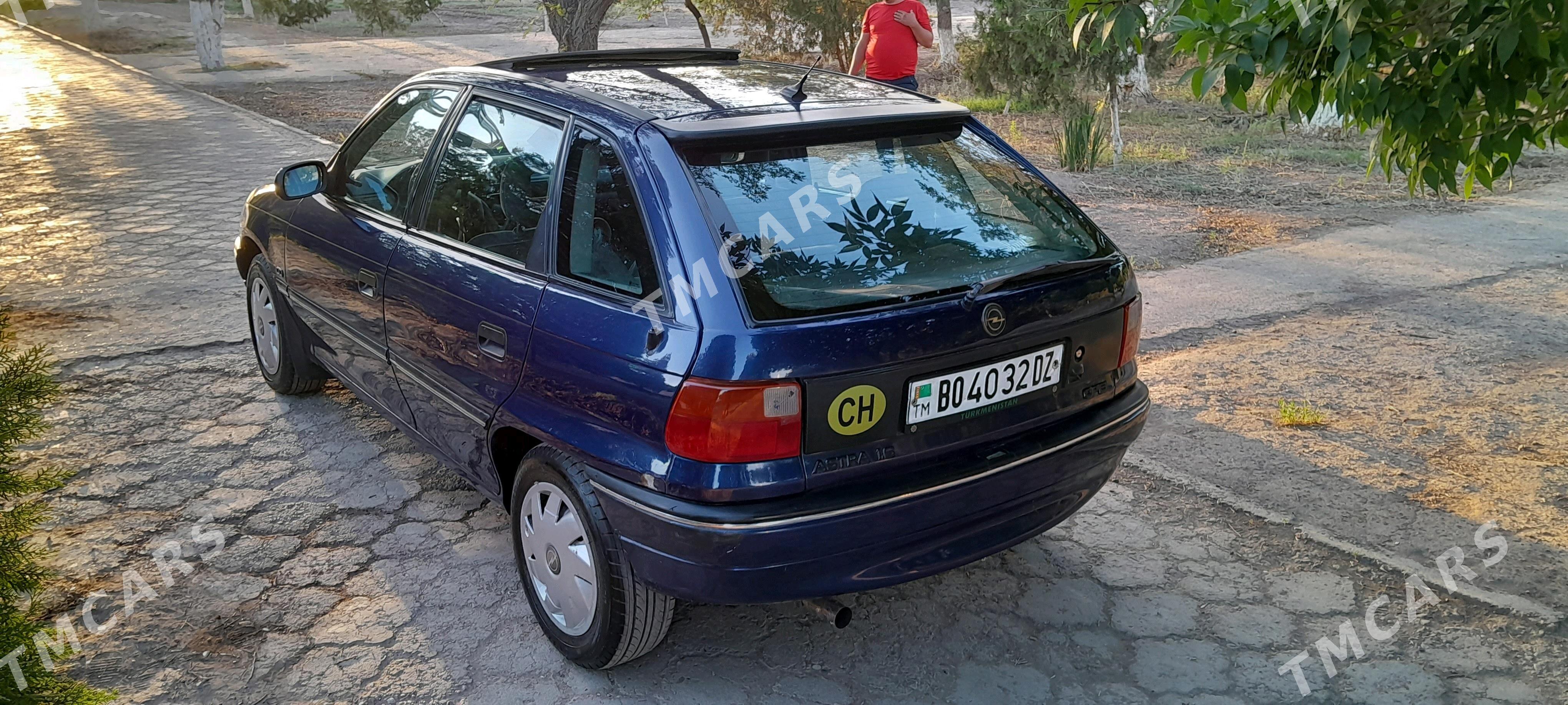 Opel Astra 1992 - 39 000 TMT - Дашогуз - img 3
