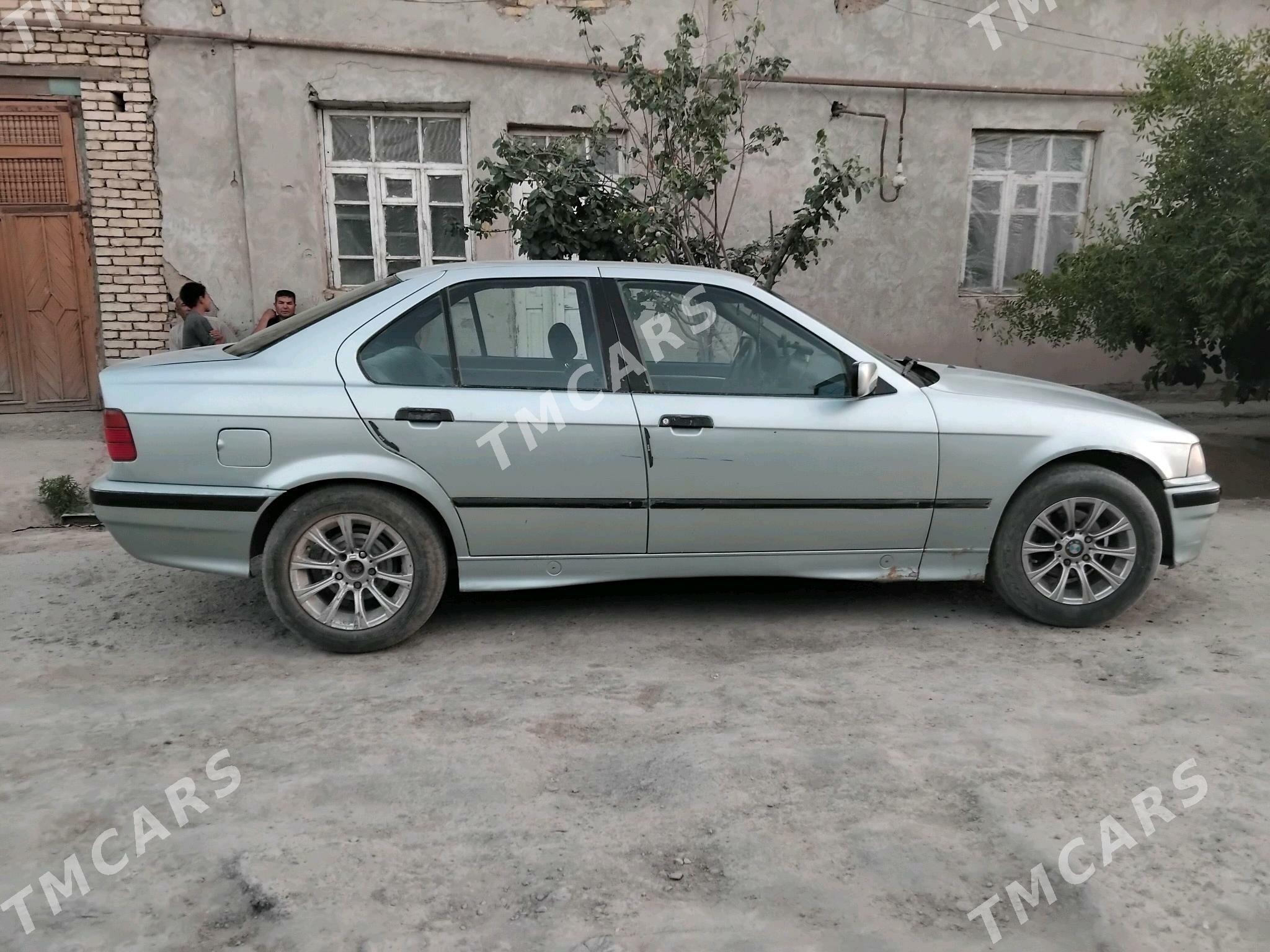 BMW 320 1992 - 30 000 TMT - Şabat etr. - img 3