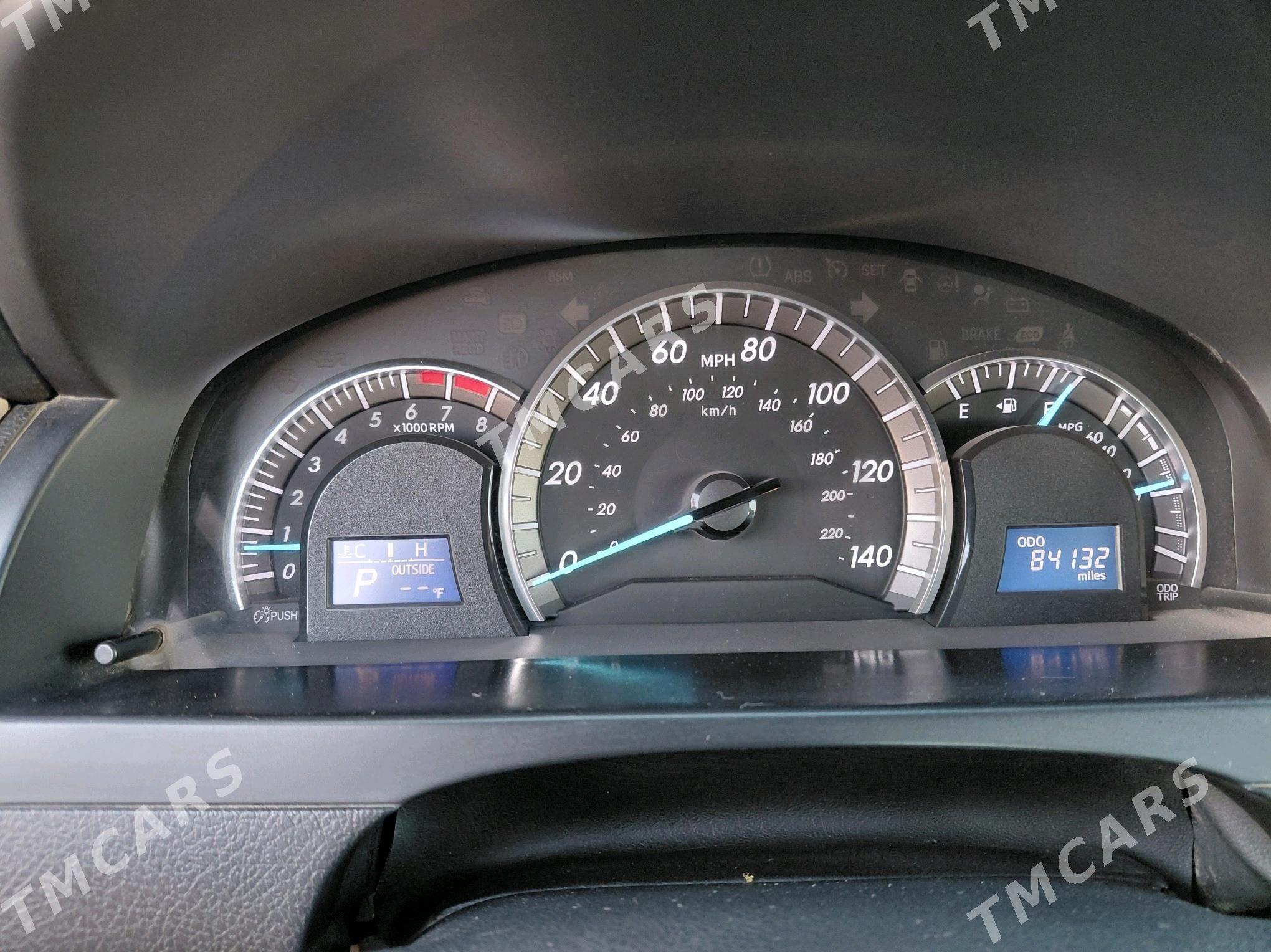 Toyota Camry 2013 - 210 000 TMT - Кёнеургенч - img 5