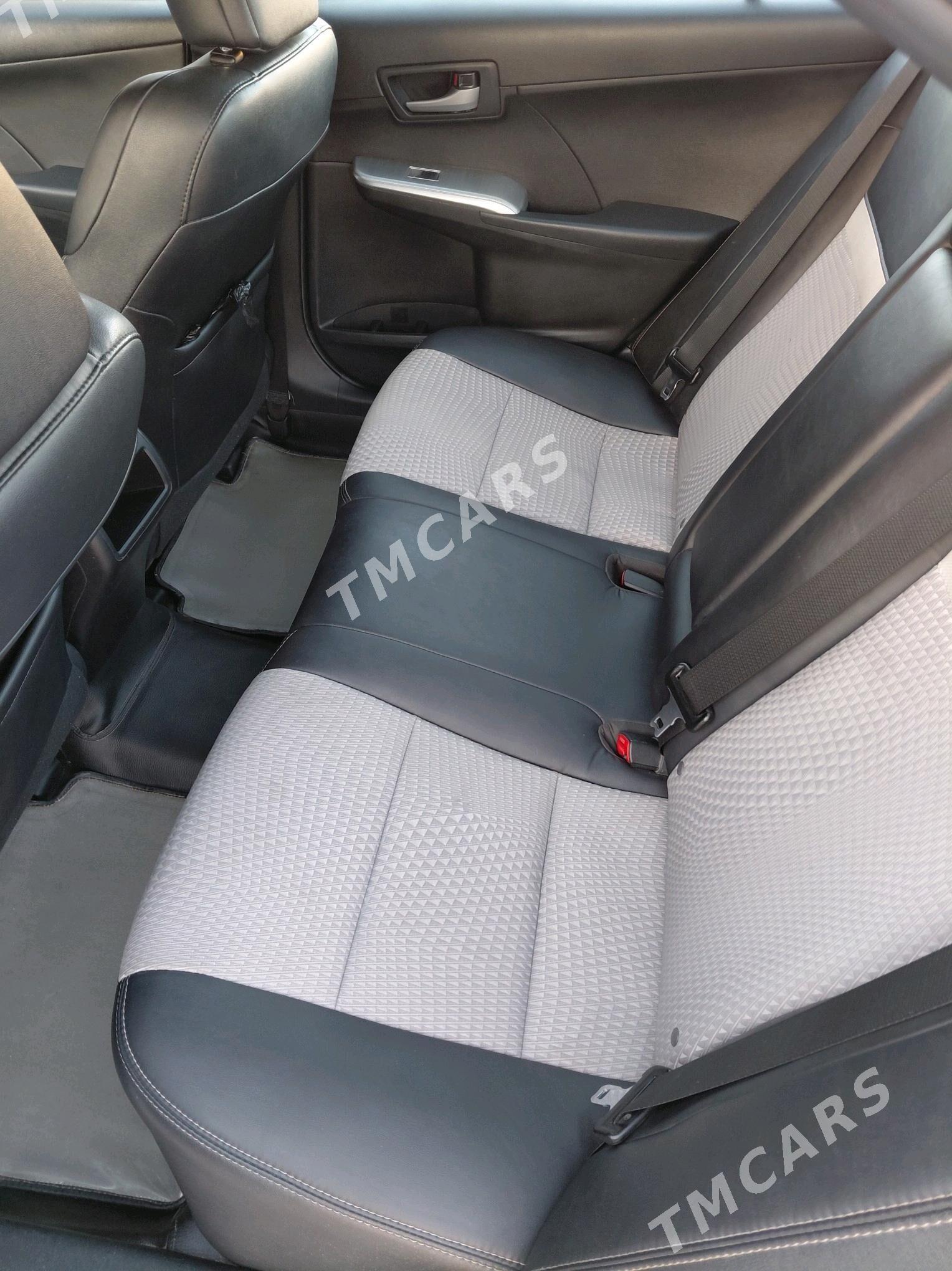 Toyota Camry 2013 - 210 000 TMT - Кёнеургенч - img 4
