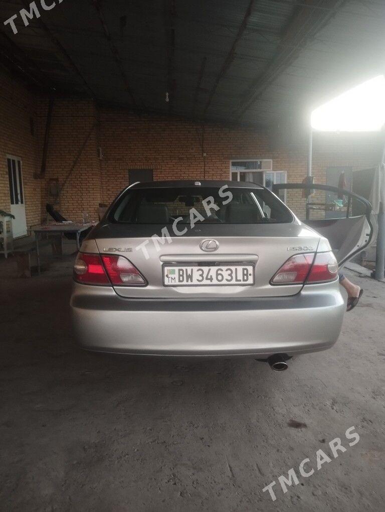 Lexus ES 300 2003 - 188 000 TMT - Dänew - img 7
