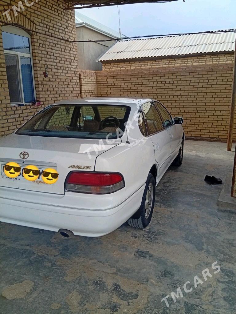 Toyota Avalon 1996 - 110 000 TMT - Мургап - img 4