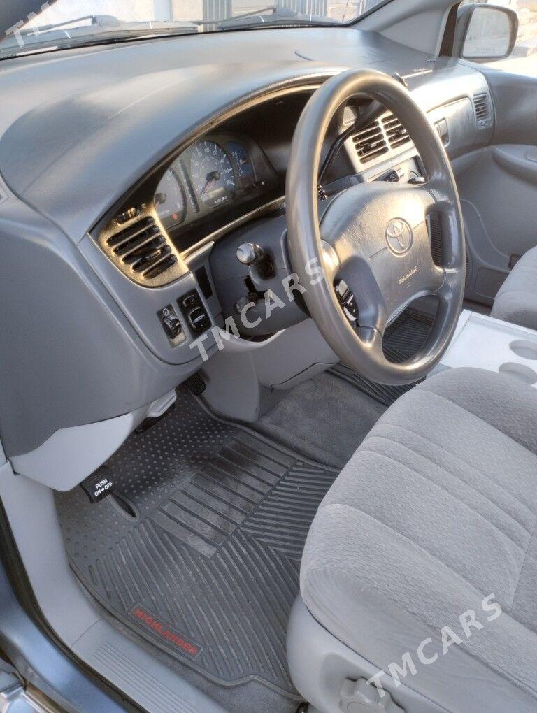 Toyota Sienna 2002 - 170 000 TMT - Gyzylarbat - img 2