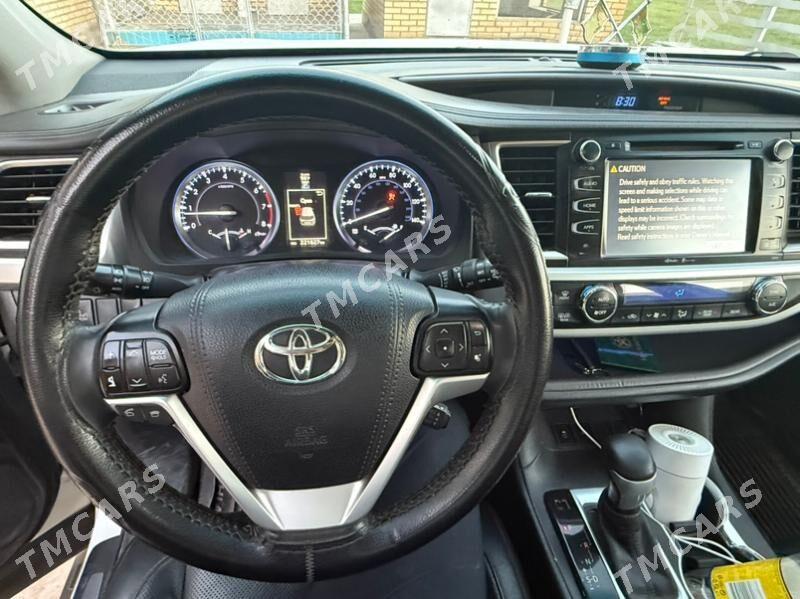 Toyota Highlander 2015 - 360 000 TMT - Мары - img 9