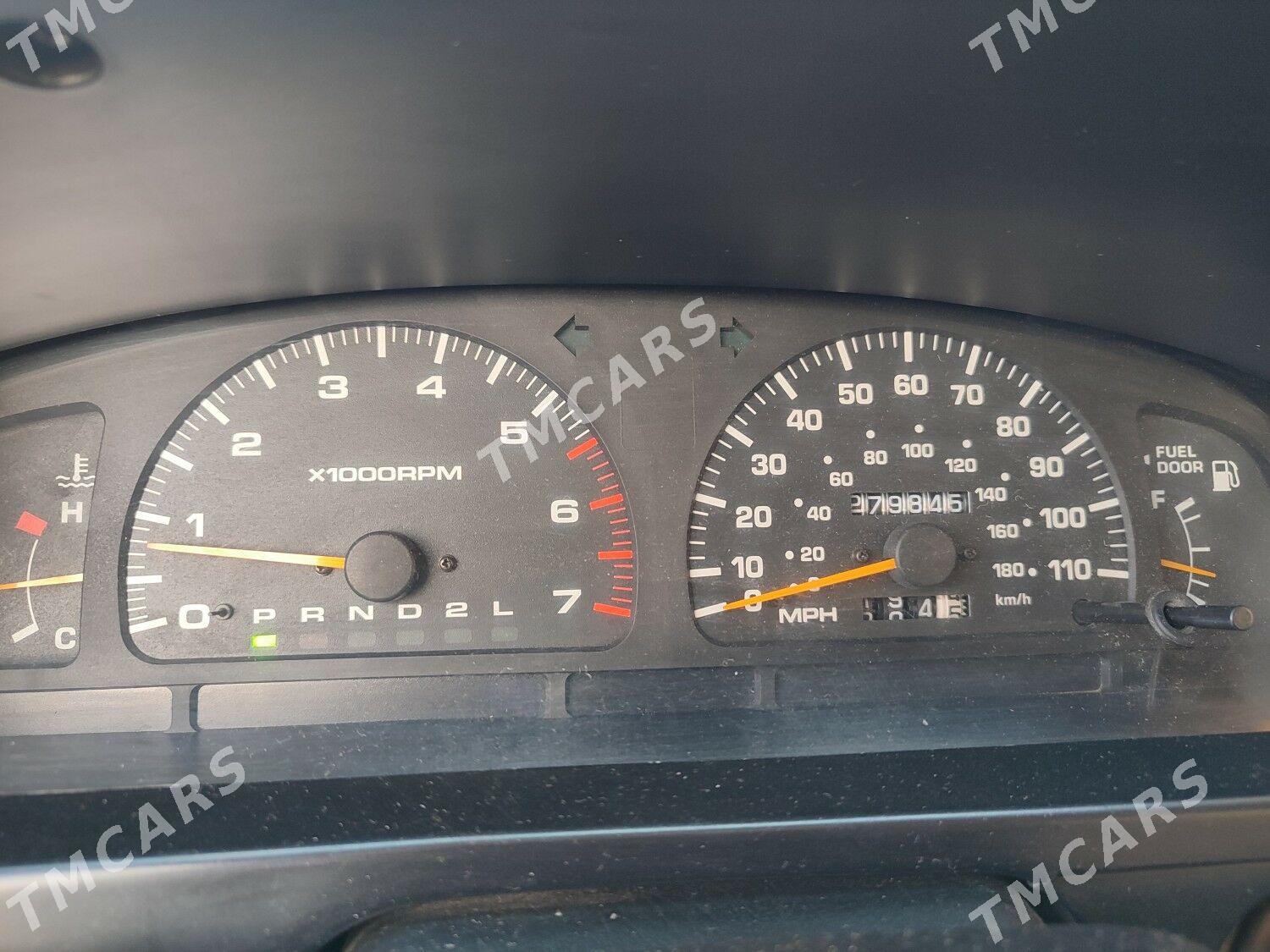 Toyota 4Runner 1998 - 110 000 TMT - Бедев - img 3
