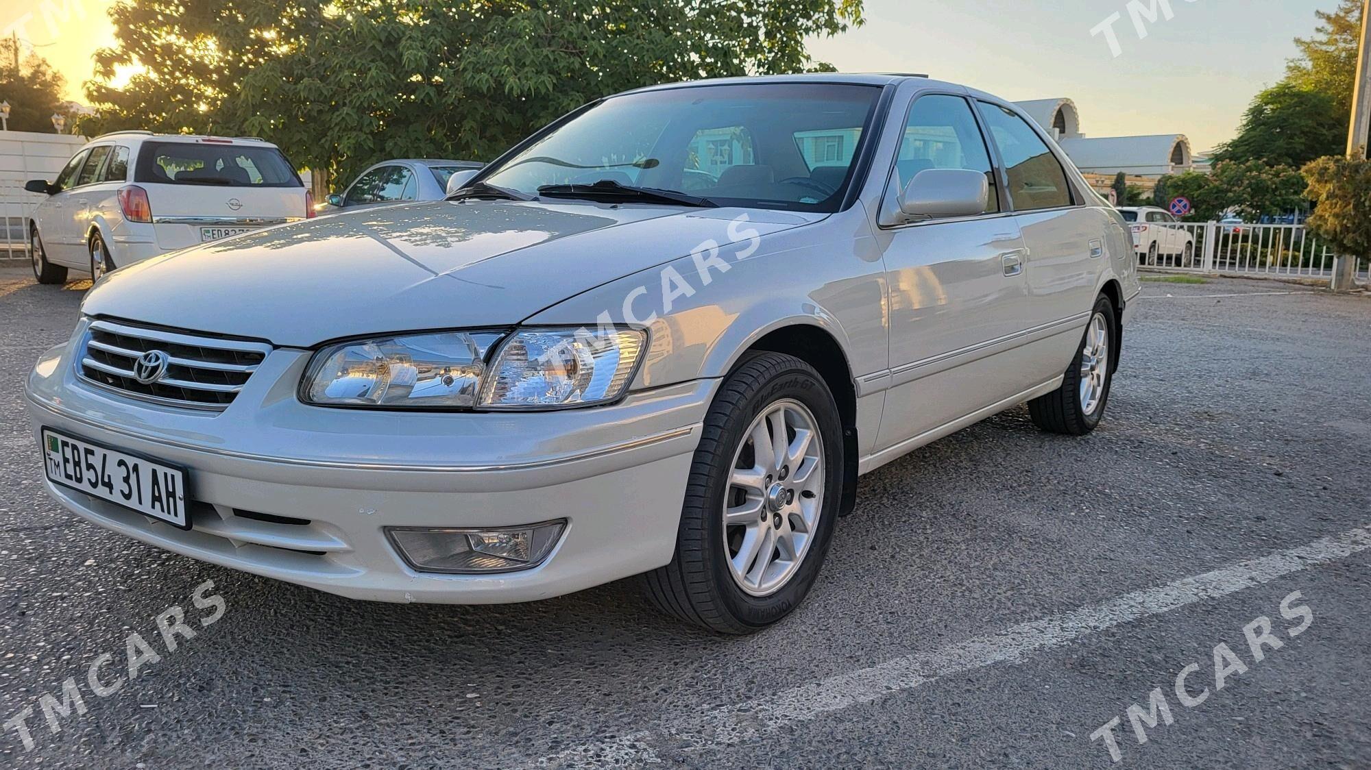 Toyota Camry 2000 - 160 000 TMT - Parahat 1 - img 4