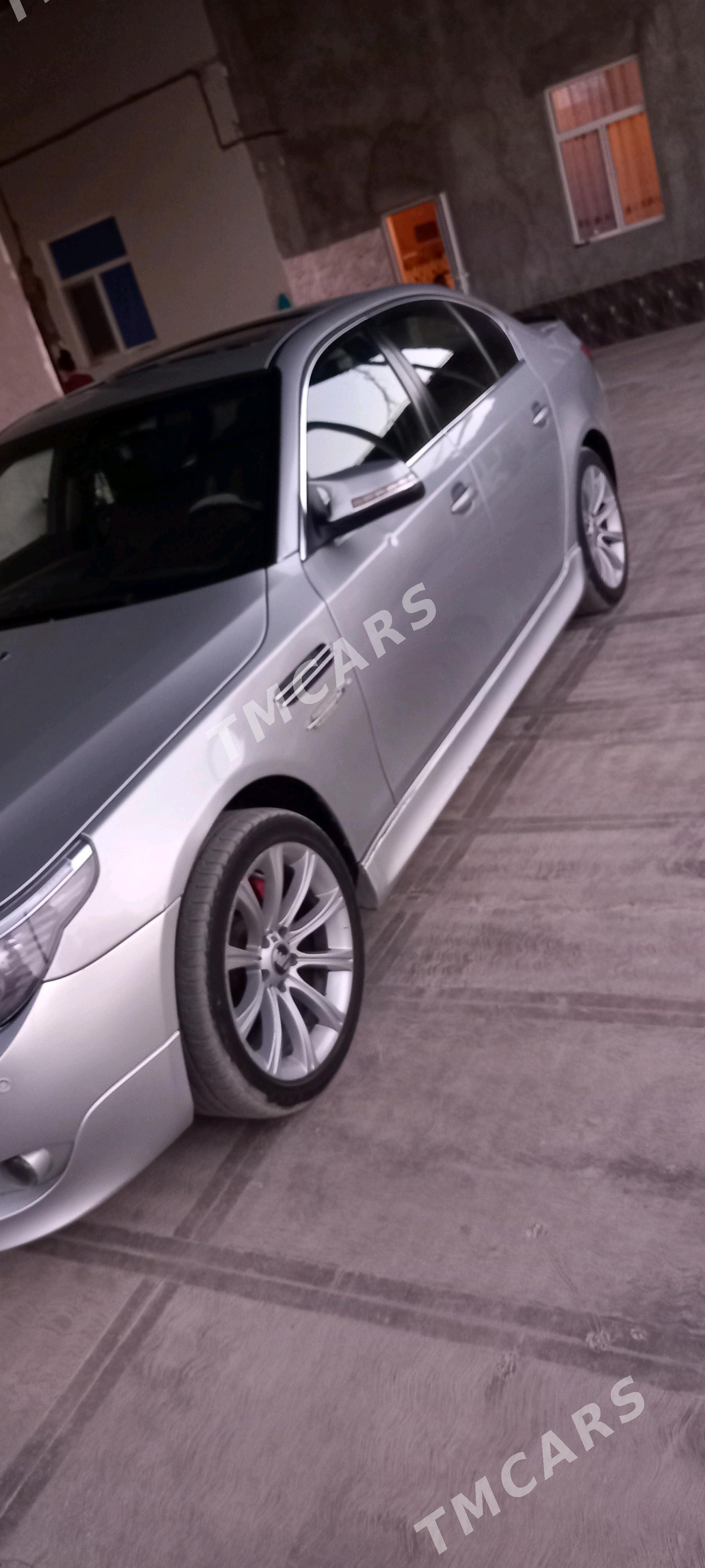 BMW M5 2009 - 200 000 TMT - Туркменабат - img 2