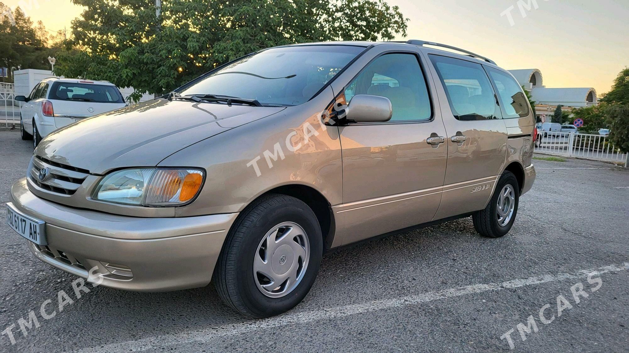 Toyota Sienna 2002 - 157 000 TMT - Мир 1 - img 7