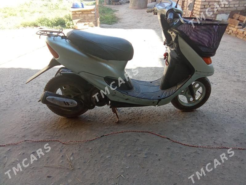 Fekon FK200-14G 2010 - 5 000 TMT - Чарджоу - img 5